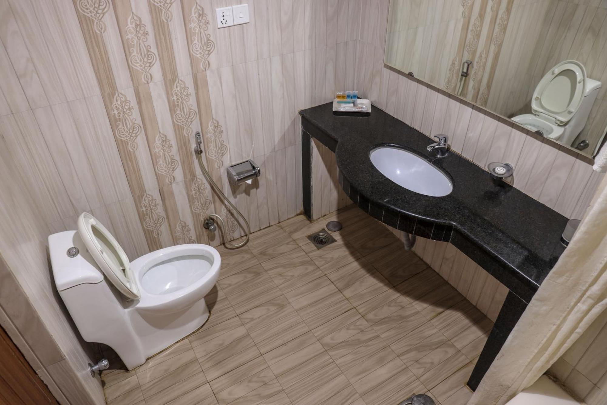 Bharatpur Garden Resort Экстерьер фото